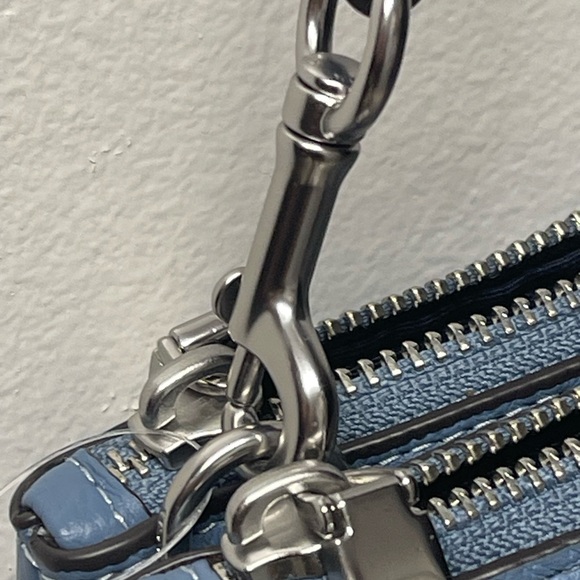 NEW Coach Pebble Leather Double Zip Crossbody Bag Detachable Strap Drop22”CJ789 - Picture 10 of 17